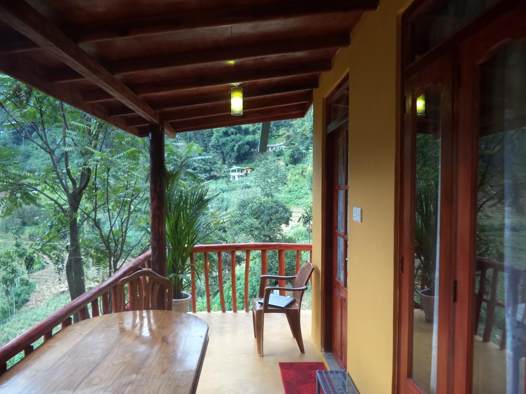 Silent Nest Bed & Breakfast Ella Room photo